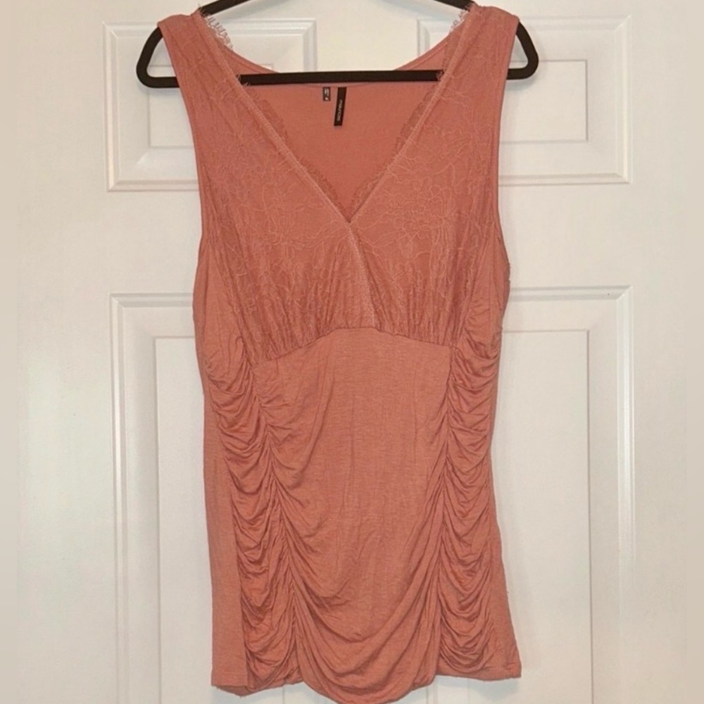 Sleeveless V-Neck Ruched Lace Tank Top XL Salmon Fray Feminine Stretch Lagenlook